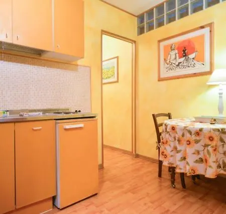 Apartment Marignoli Castle Cozy Studio Rom